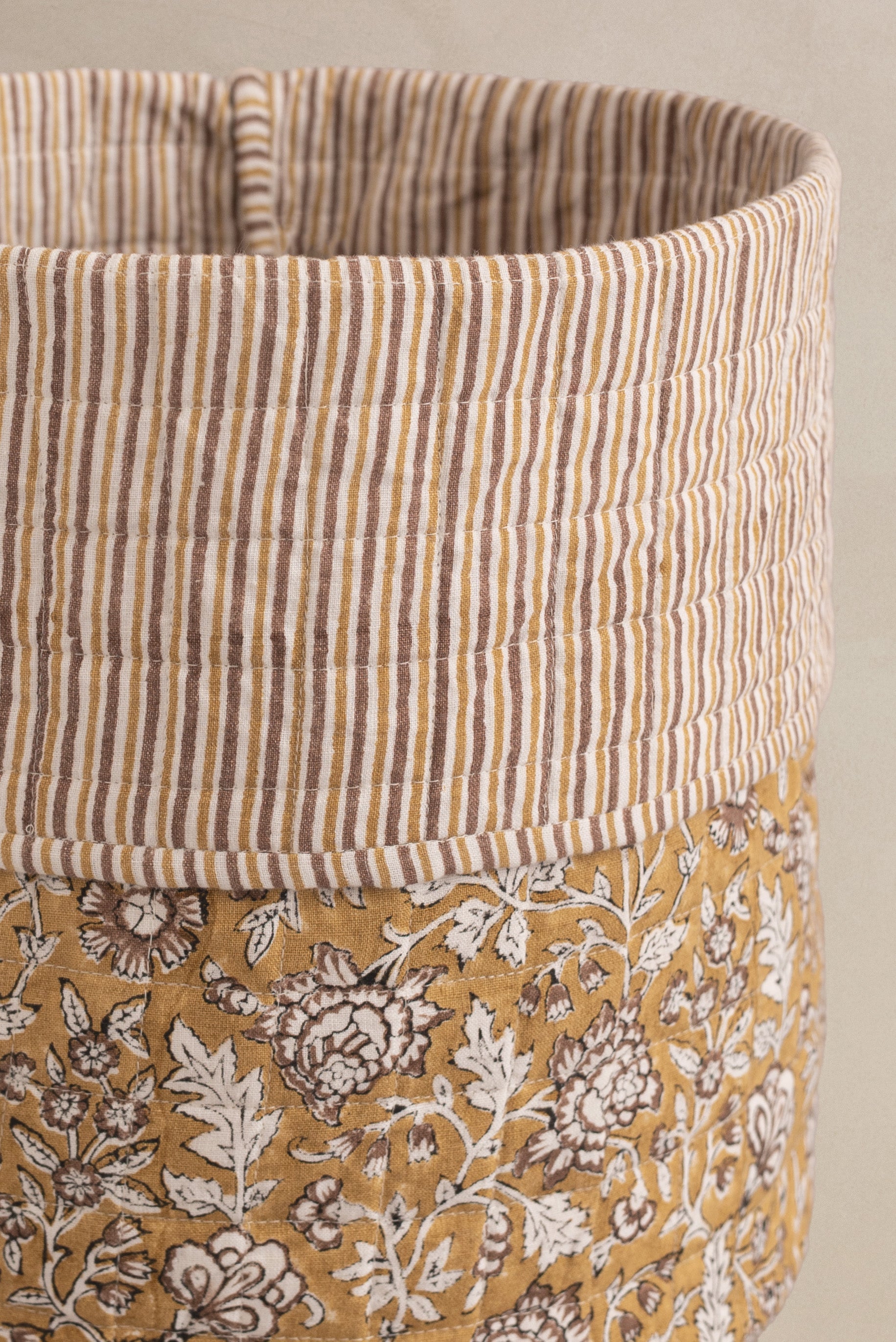 Linen Perline basket