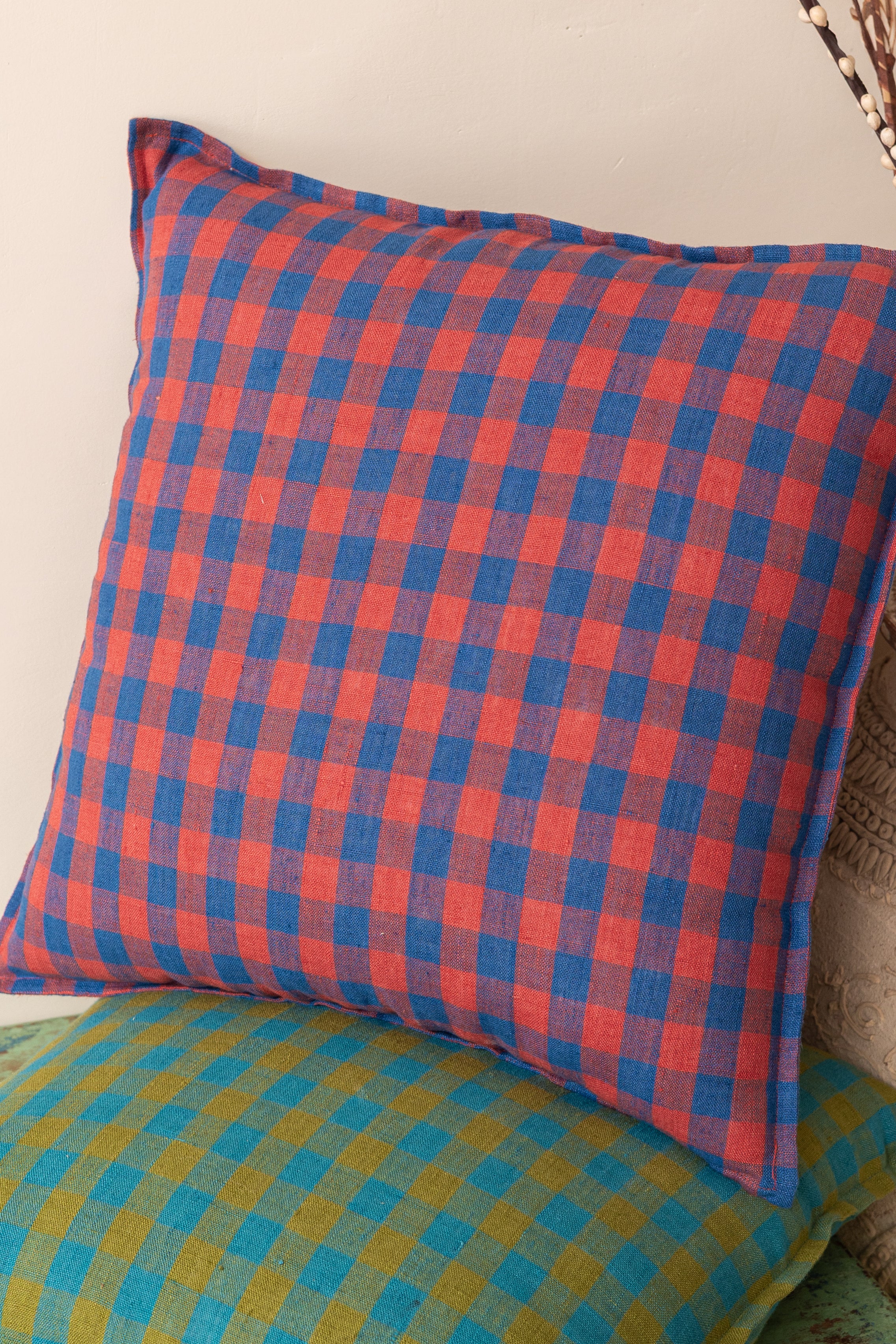 Linen Rosado Cushion Cover