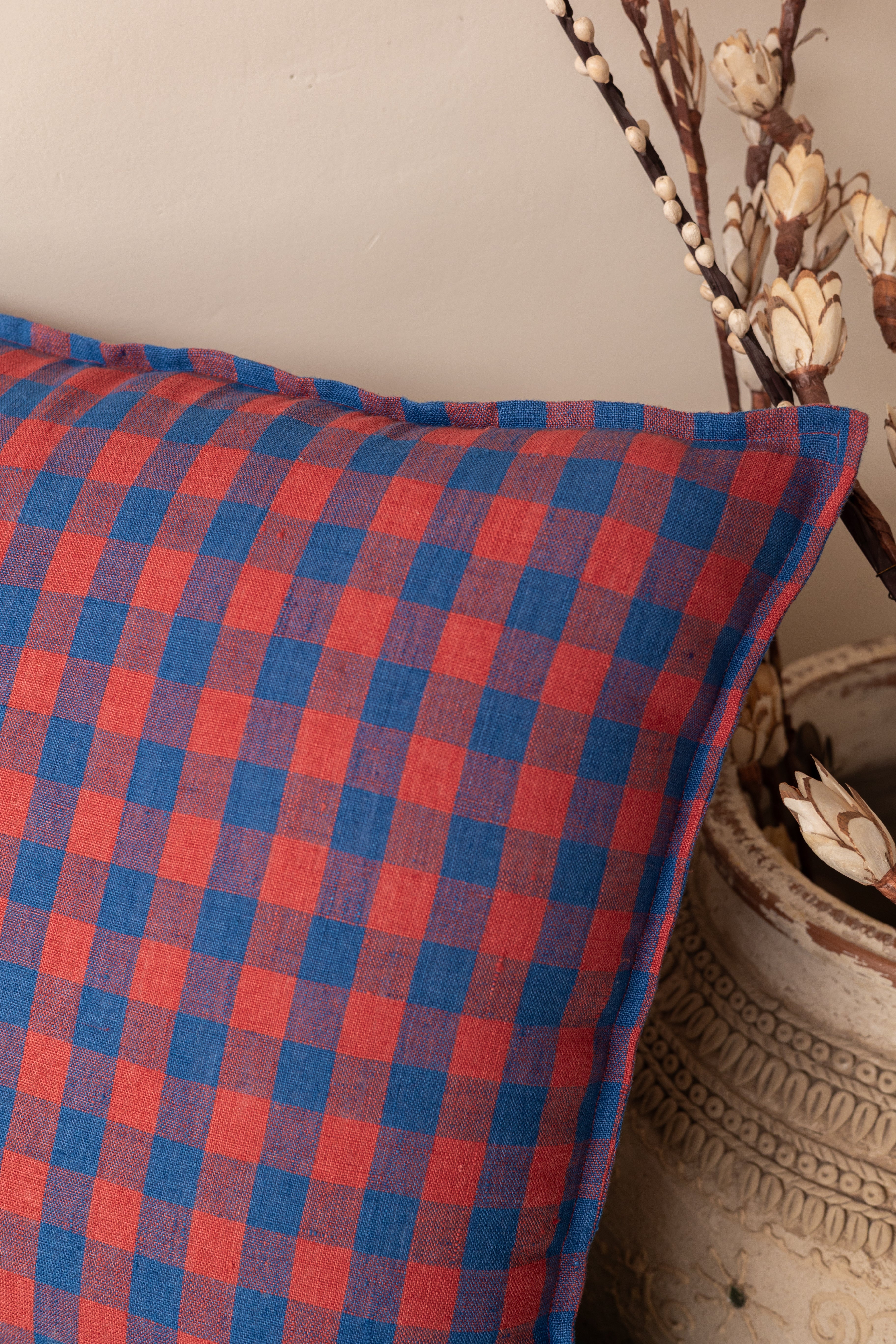 Linen Rosado Cushion Cover