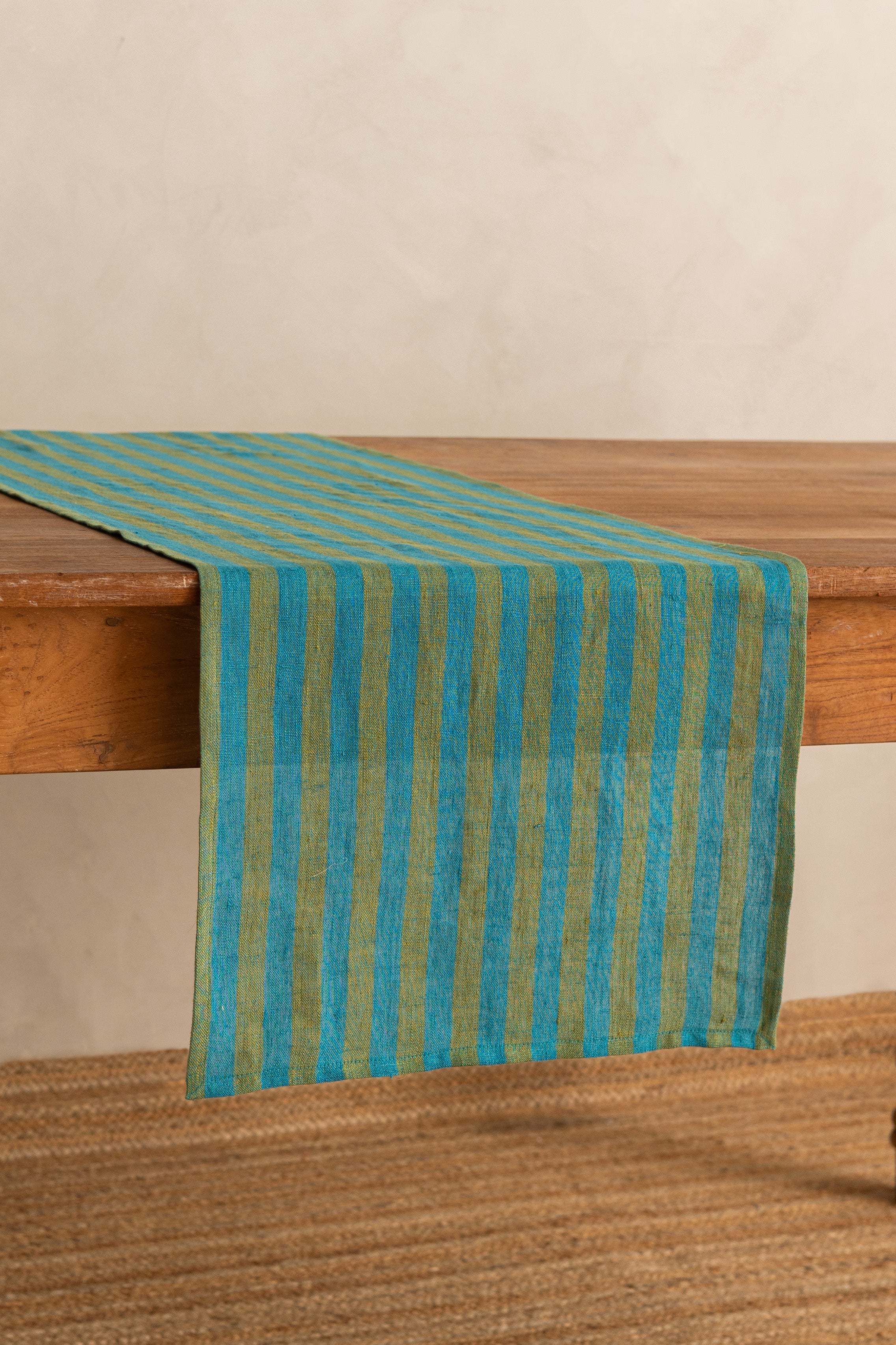 Linen Roso Table Runner