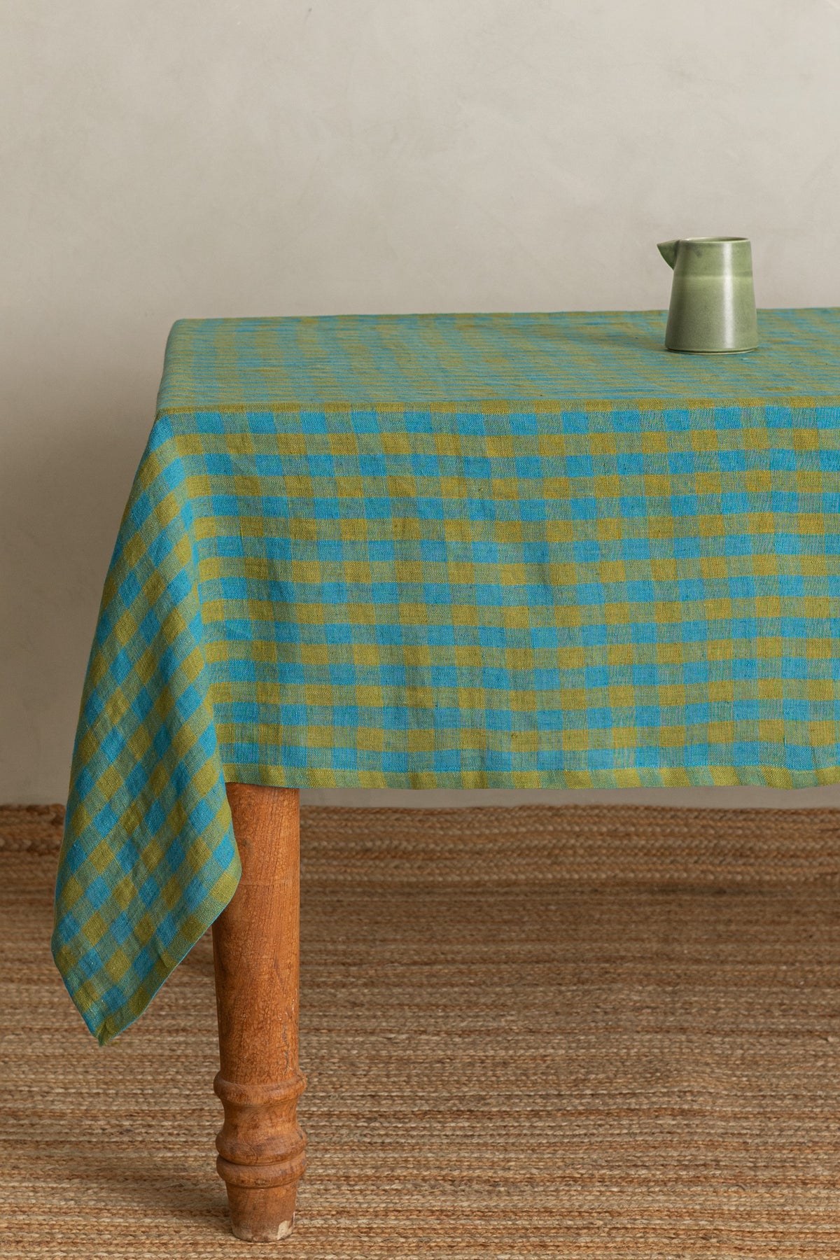 Linen Rosado Tablecloth