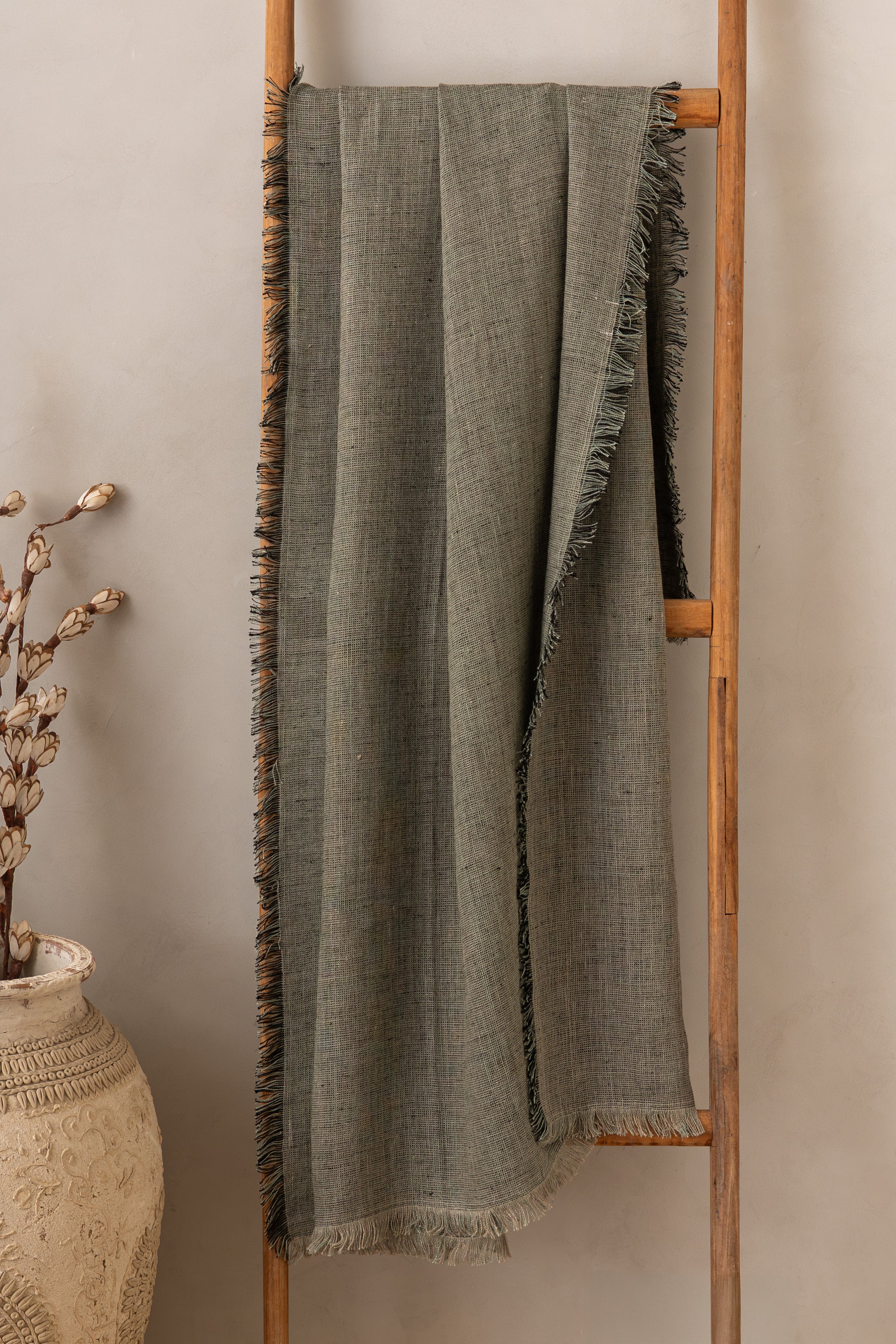 Linen Hamlet Throw