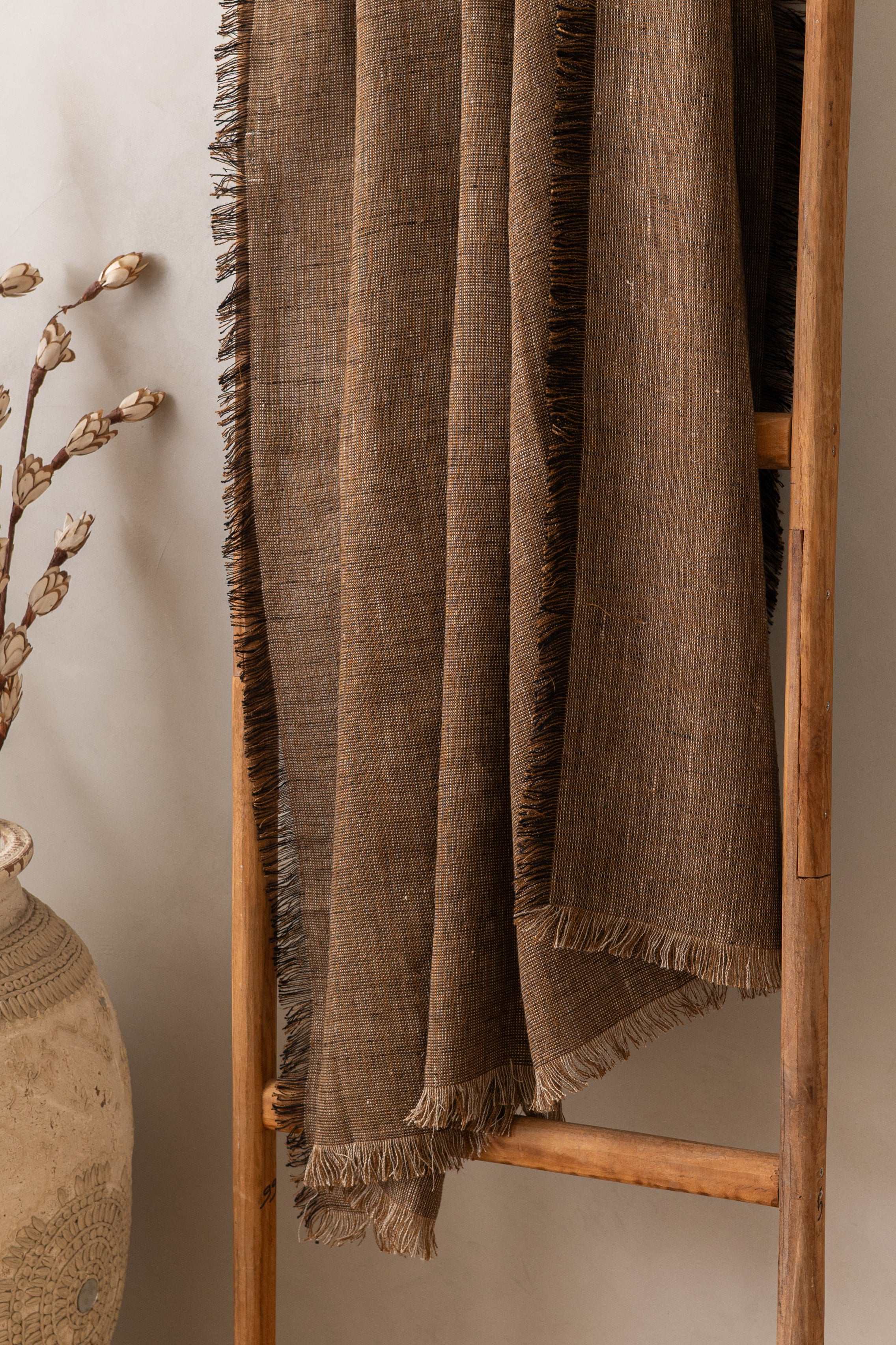 Linen Hamlet Throw