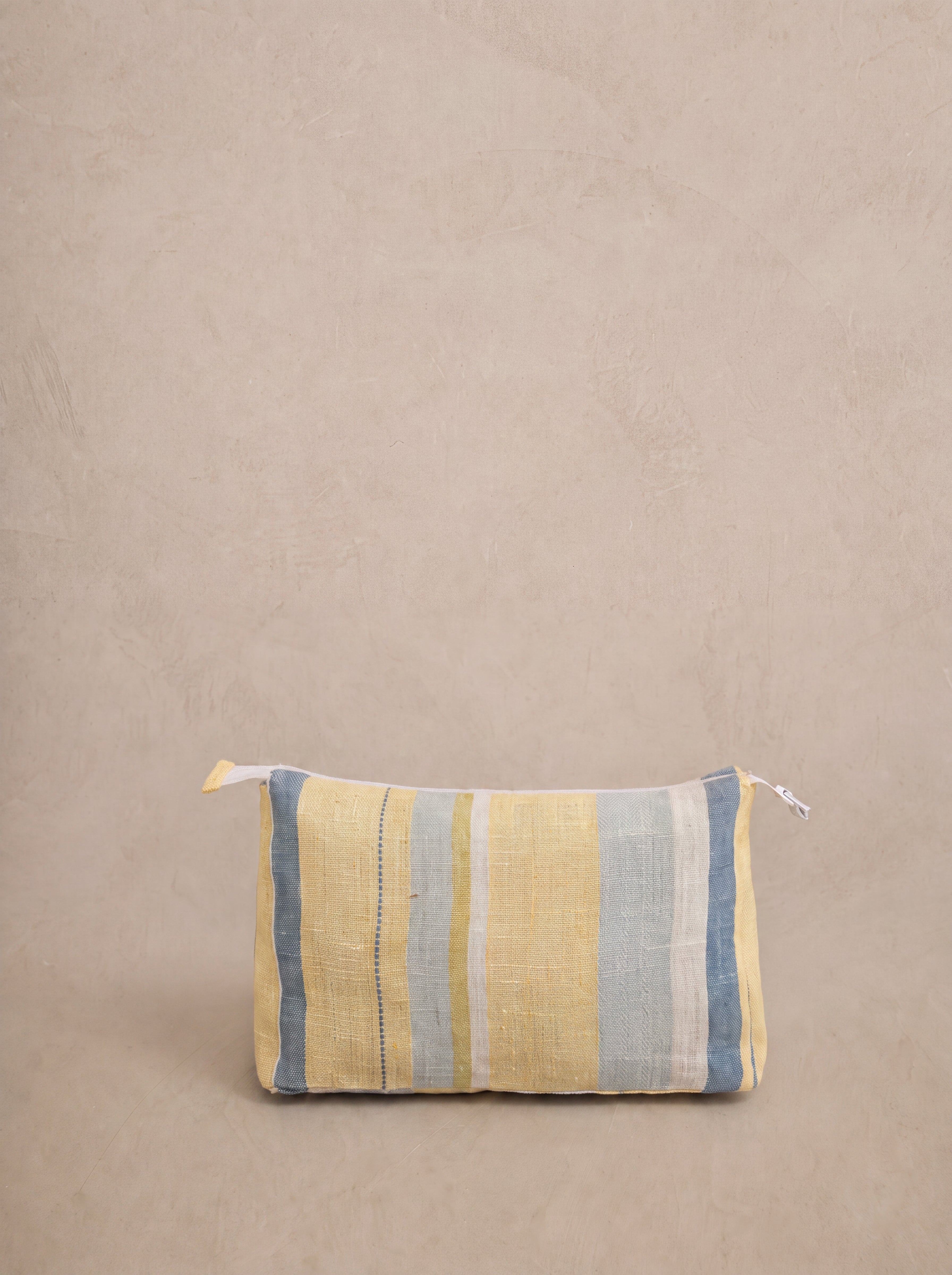 Linen Cadence Pouch