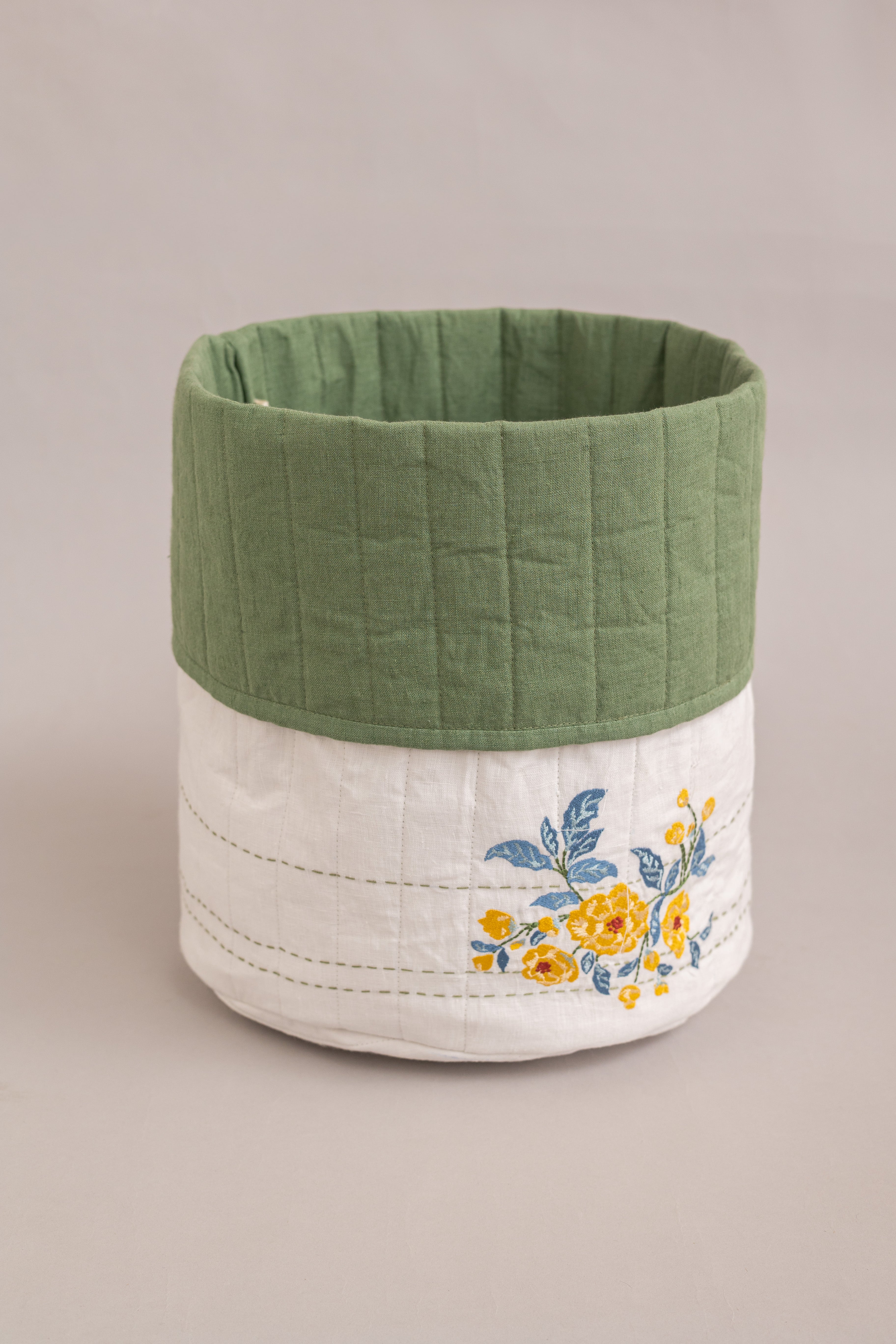 Linen Tendril Basket