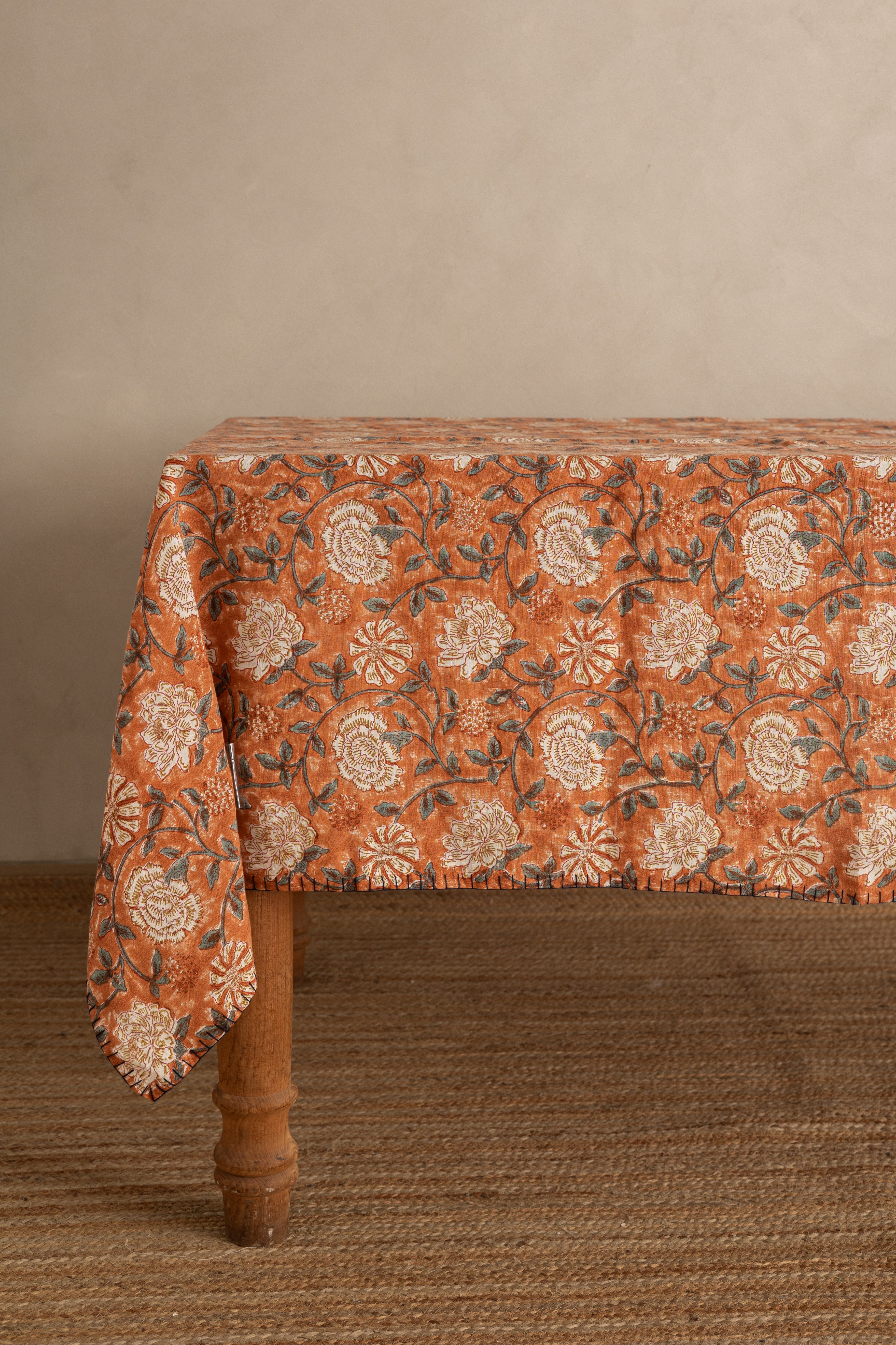 Linen Verdant Tablecloth
