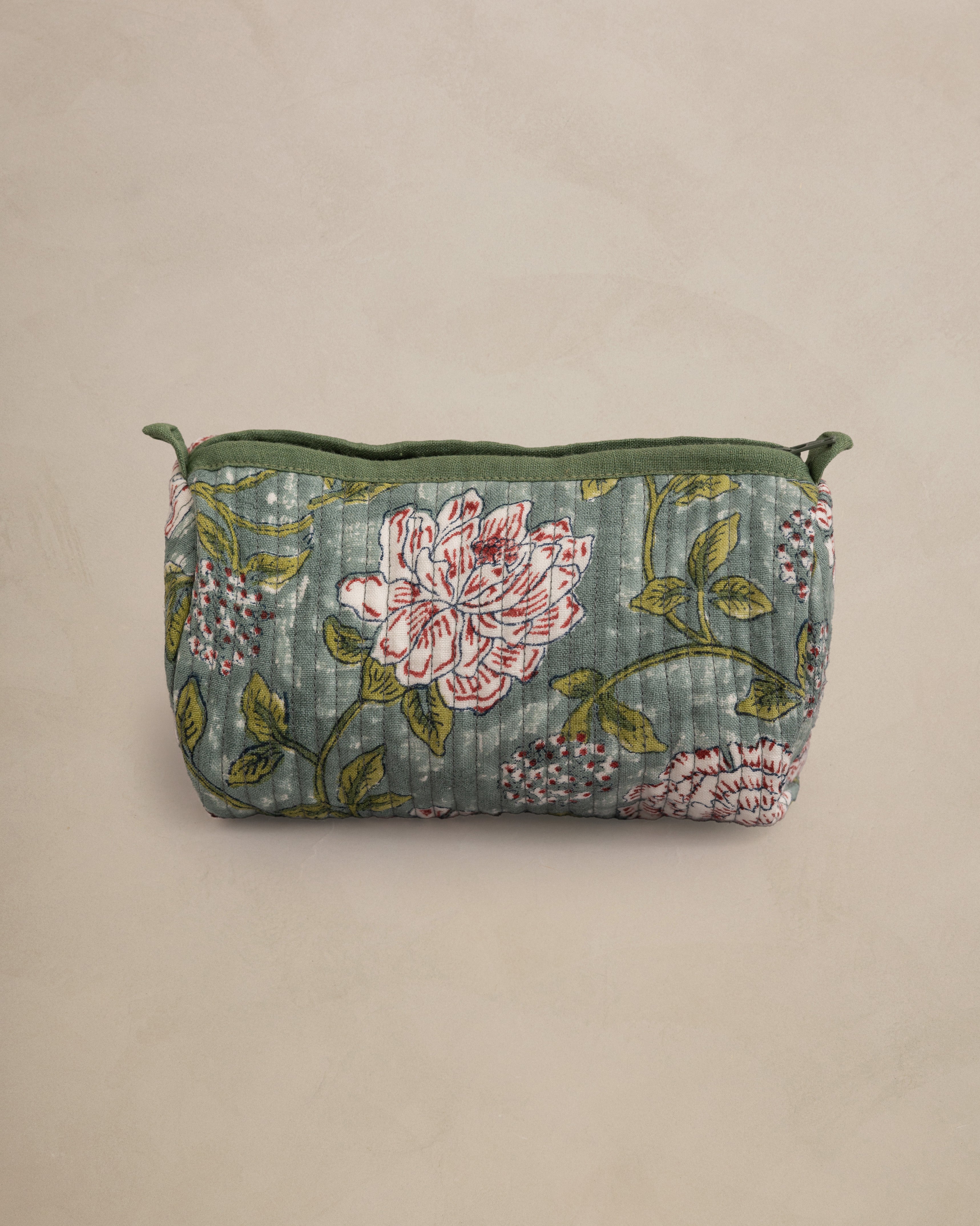 Linen Verdant Quilted Pouch