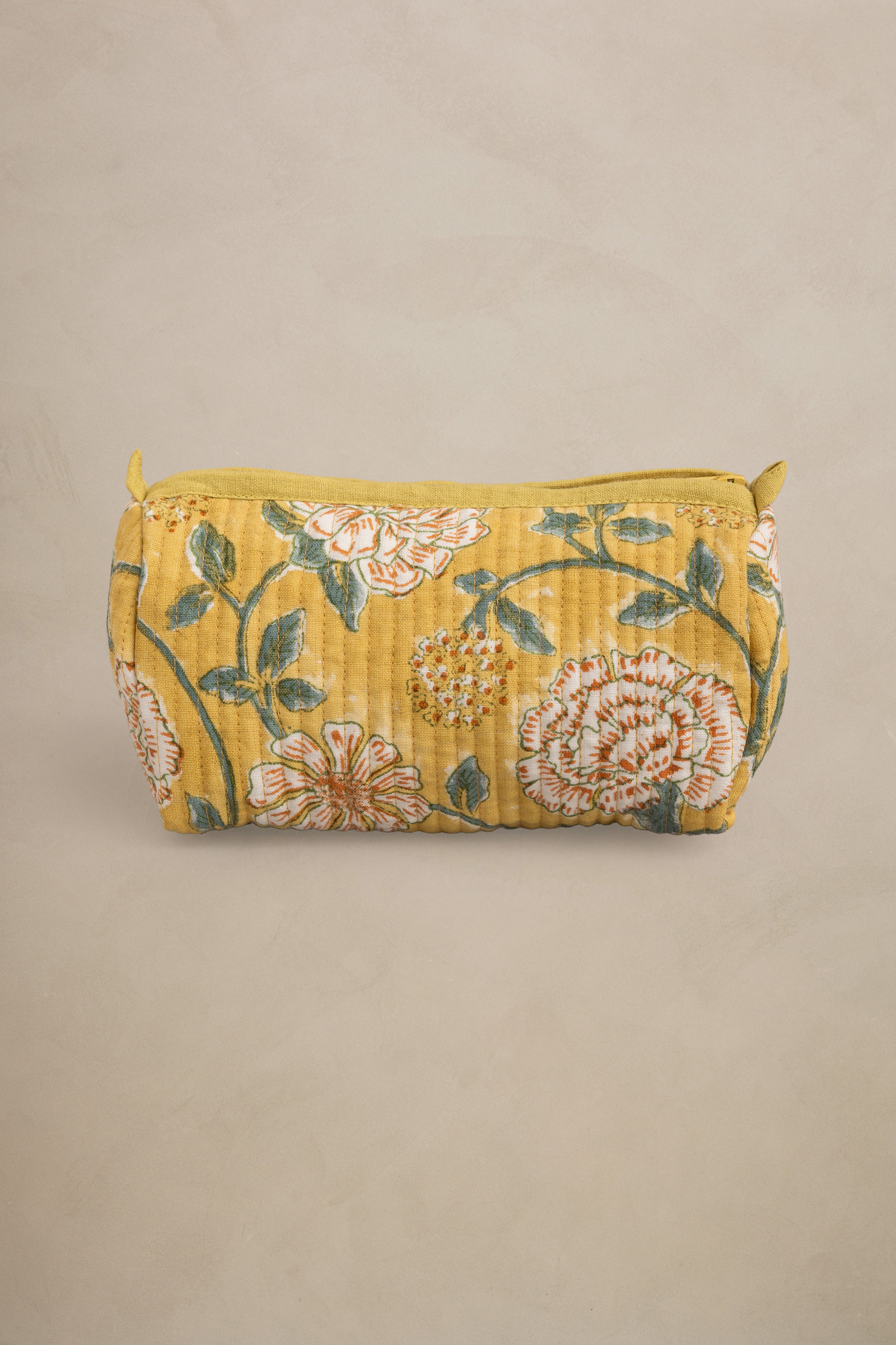Linen Dahlia Quilted Pouch