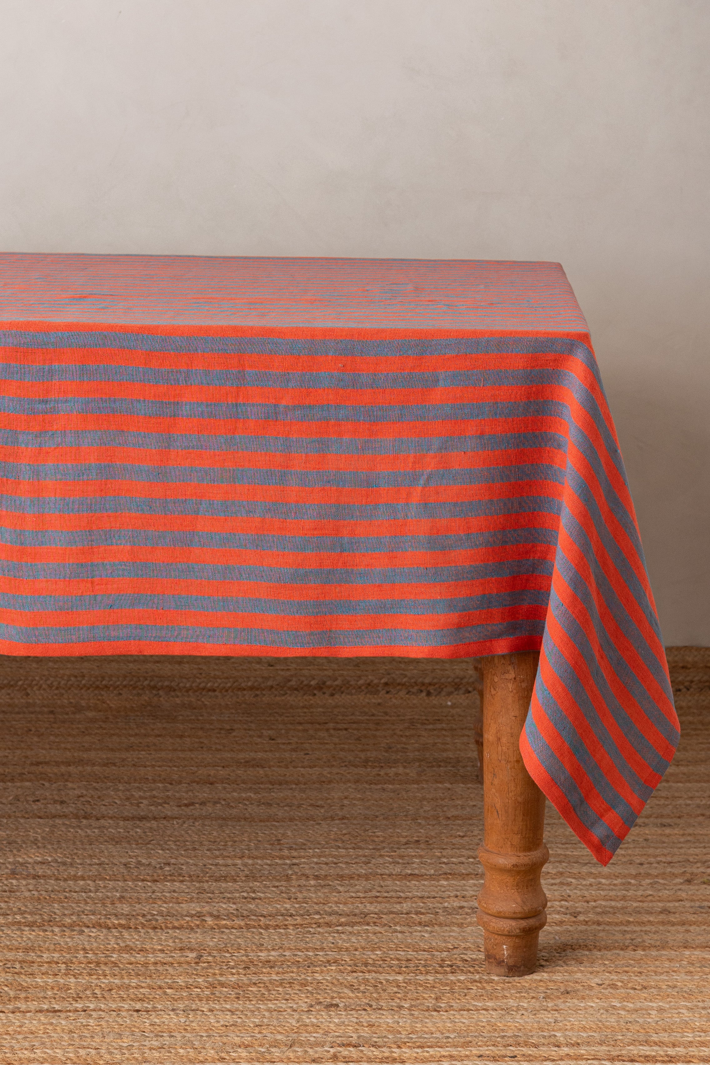 Linen Roso Tablecloth