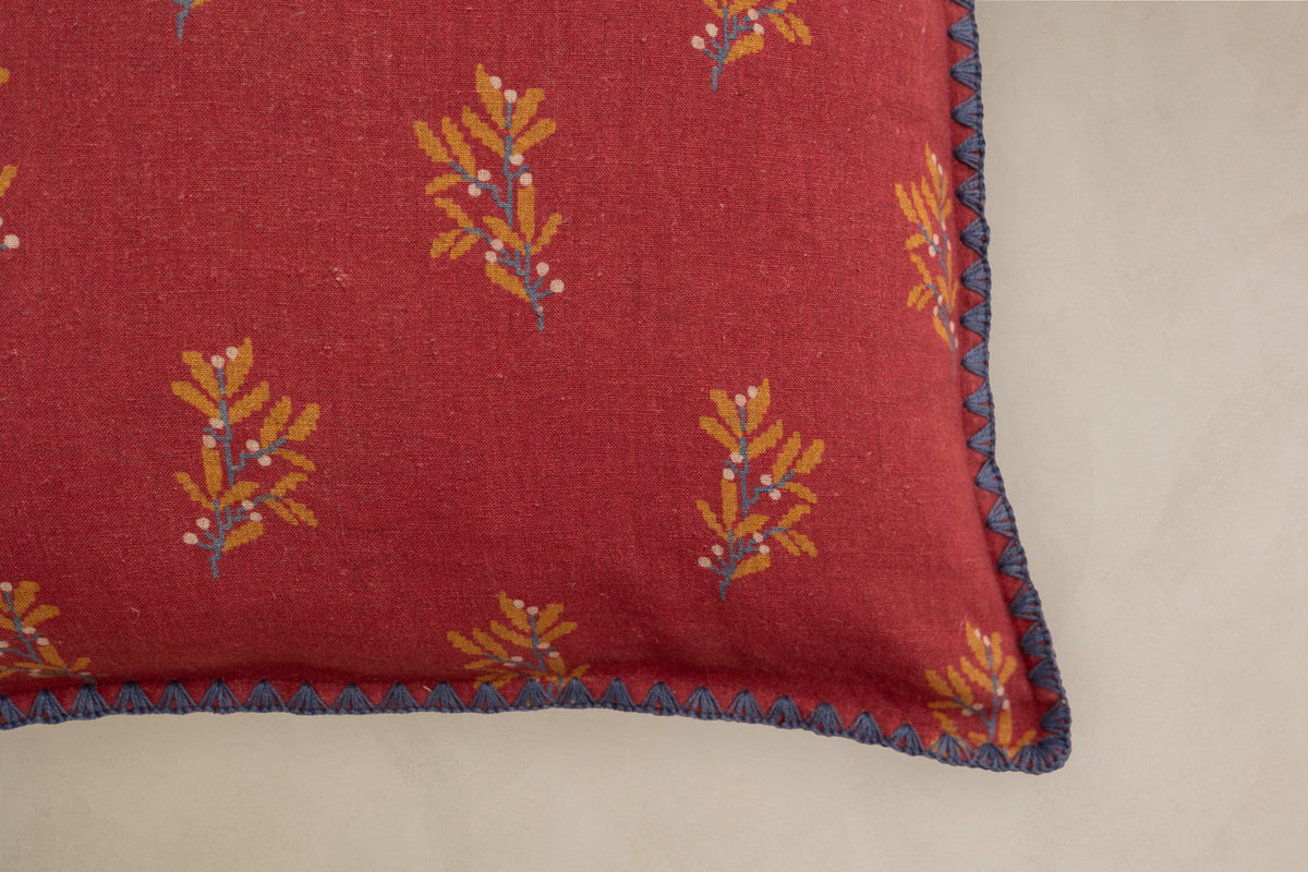 Linen Holly Cushion Cover