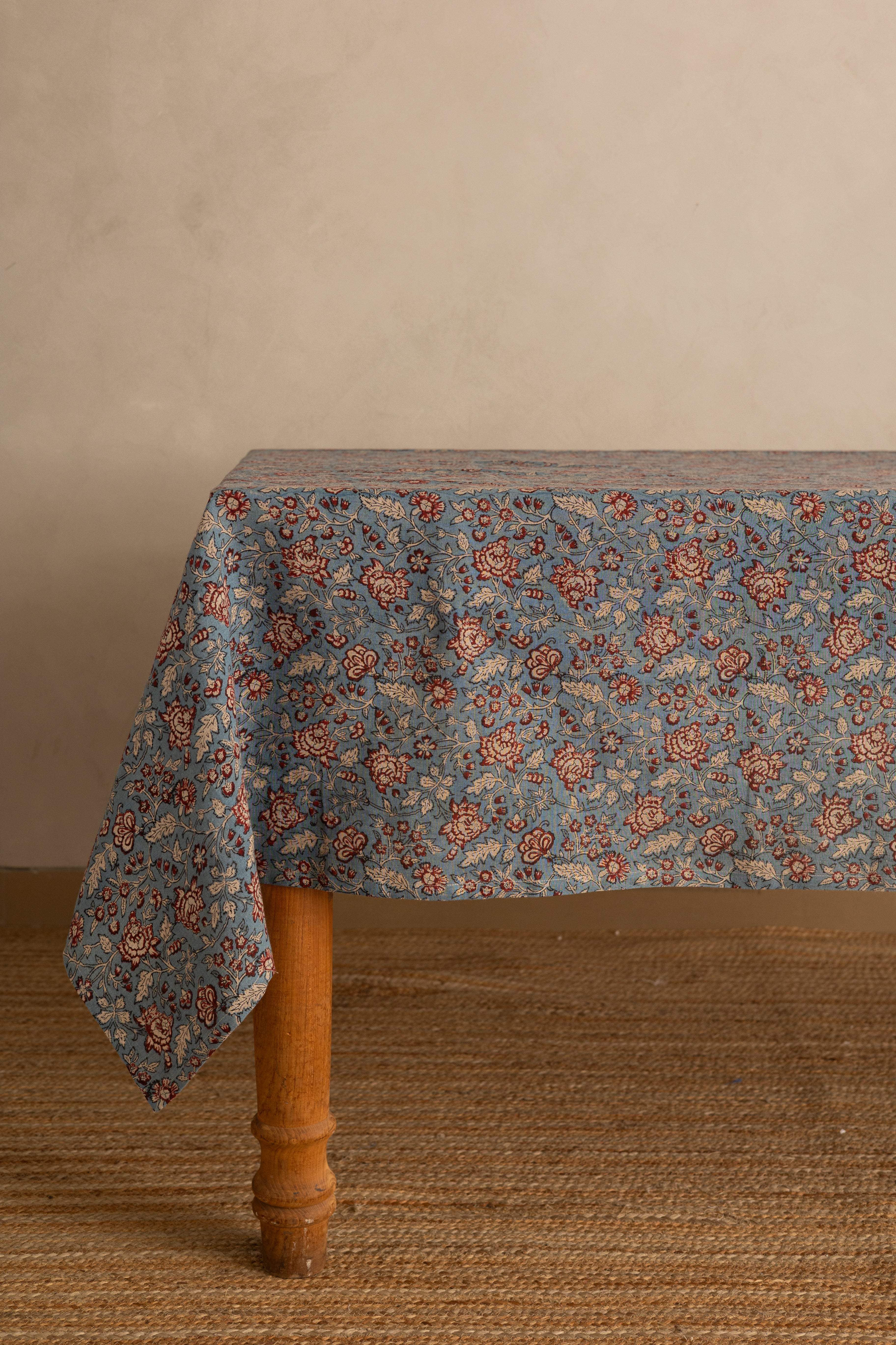 Linen Alba Tablecloth