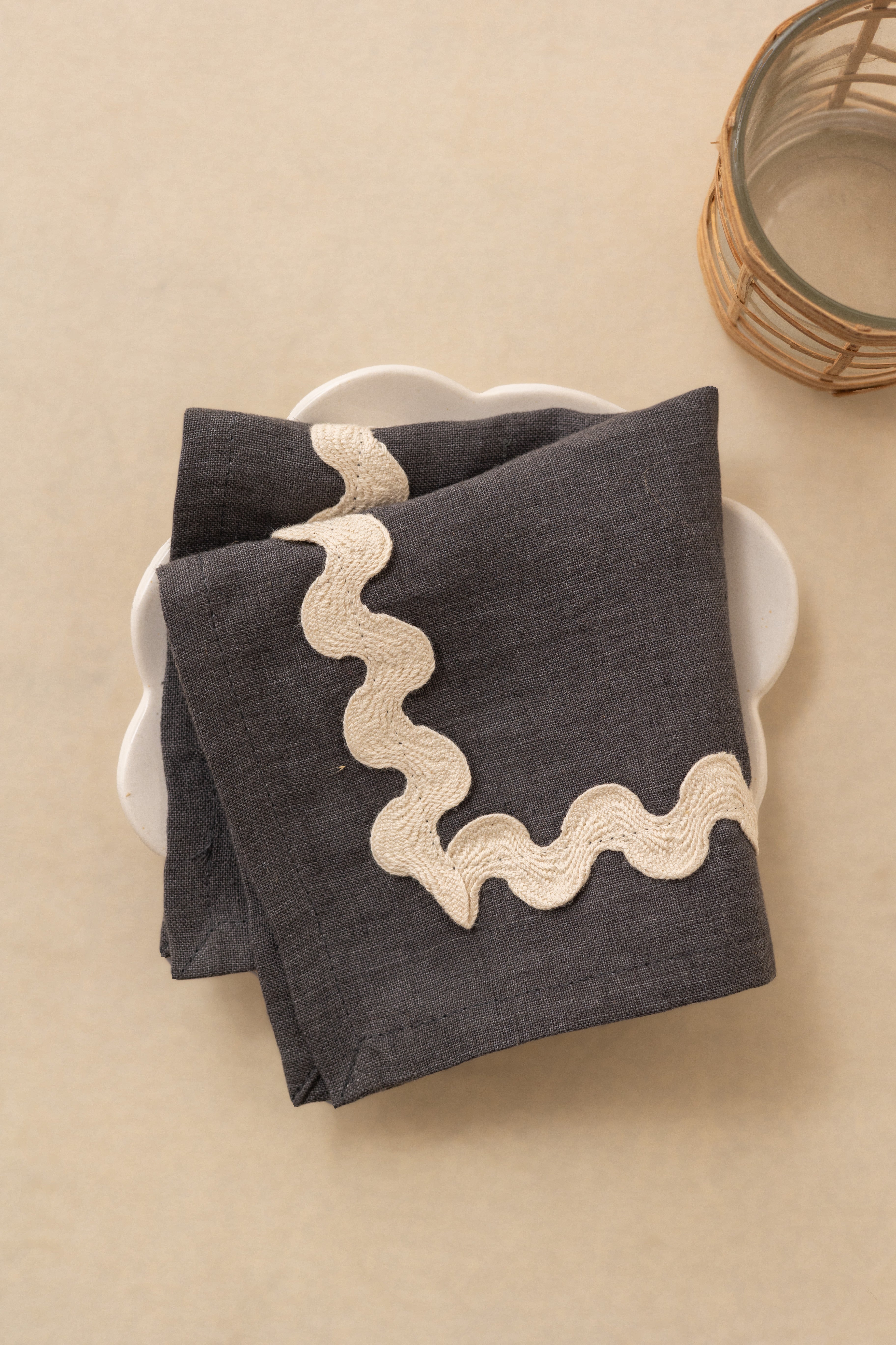 Linen Natural Lace Napkin Set
