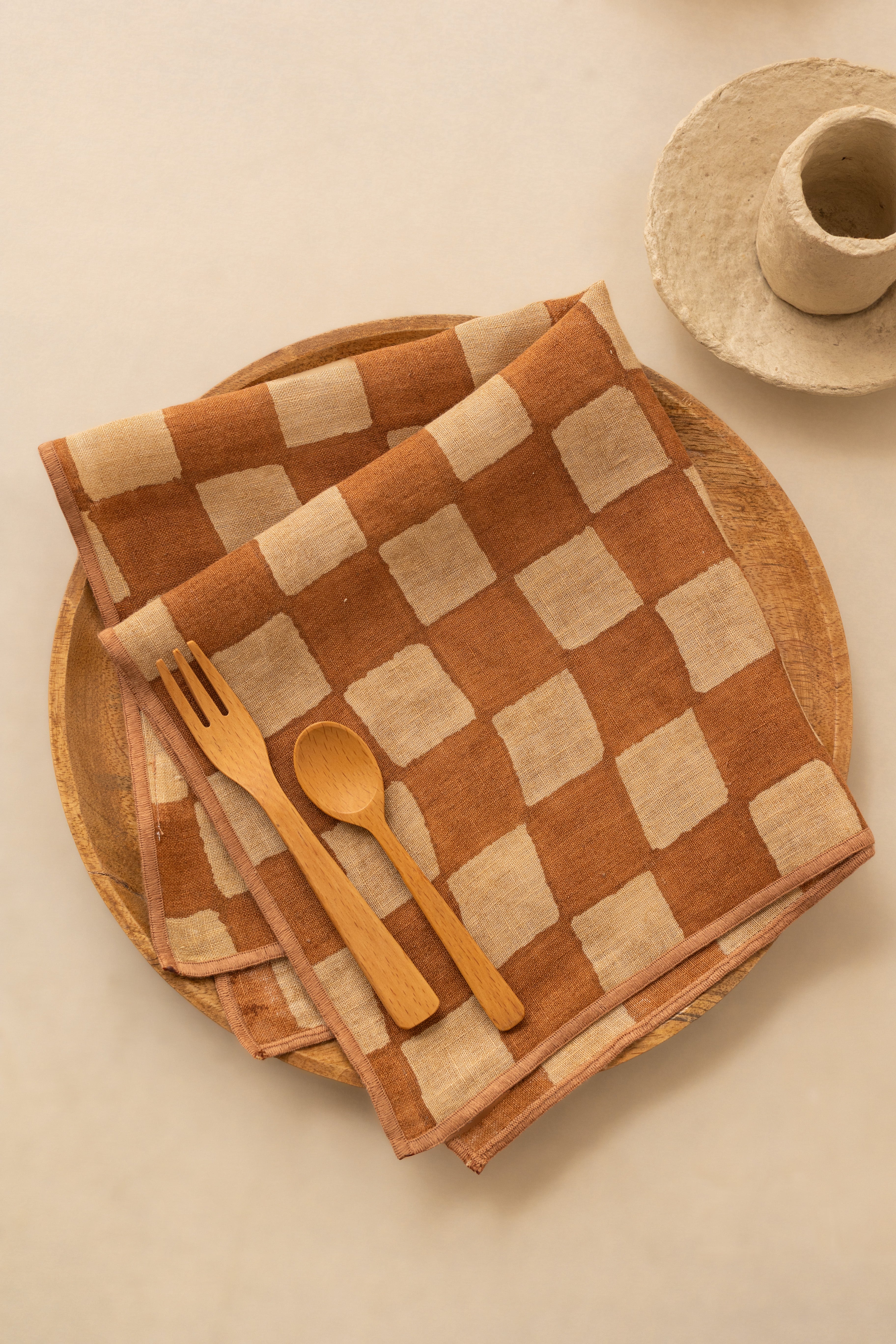 Linen Donna Napkin Set