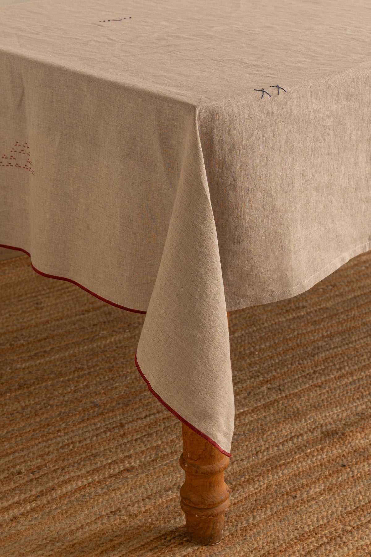 Linen Elements Tablecloth