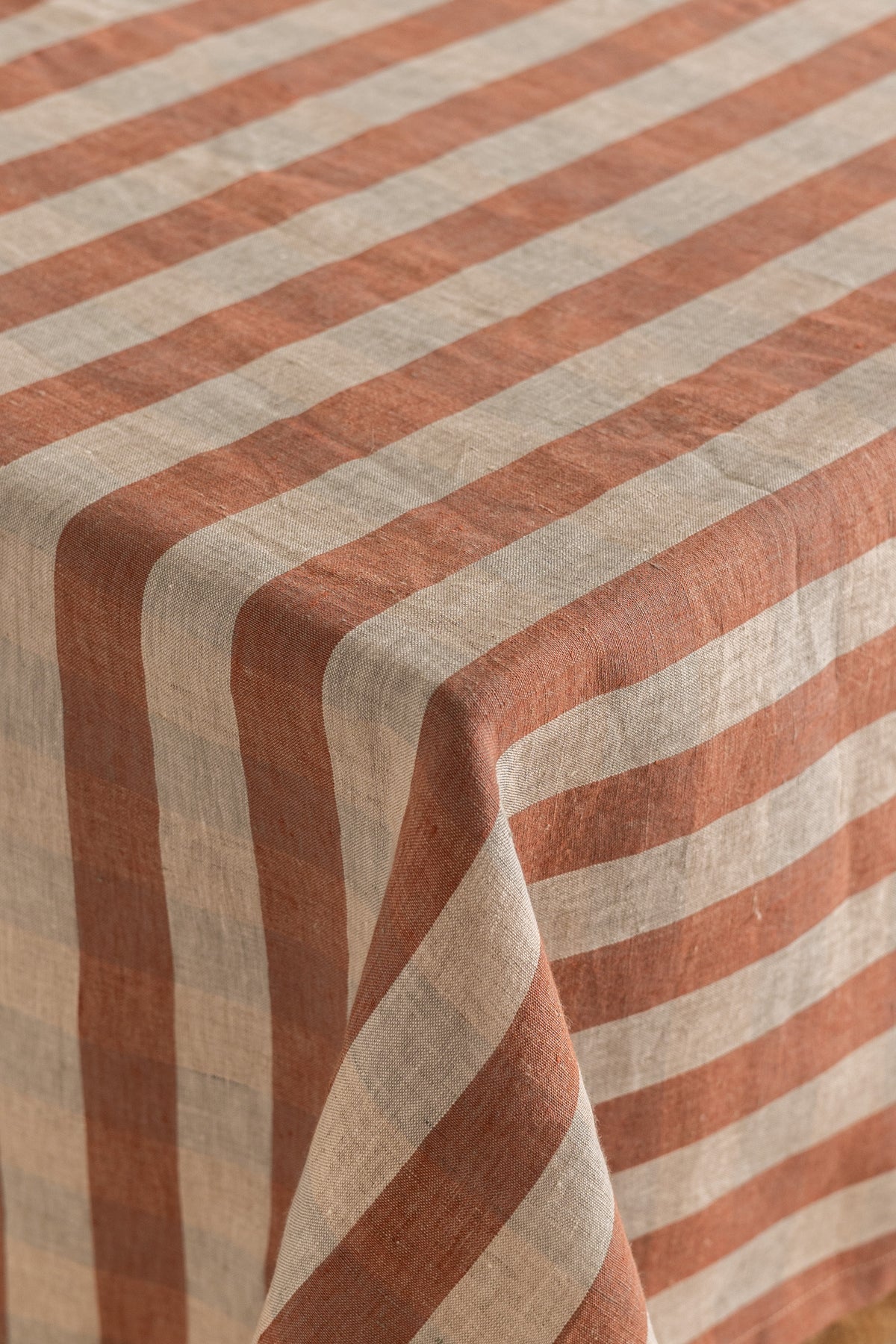 Linen Clara Tablecloth