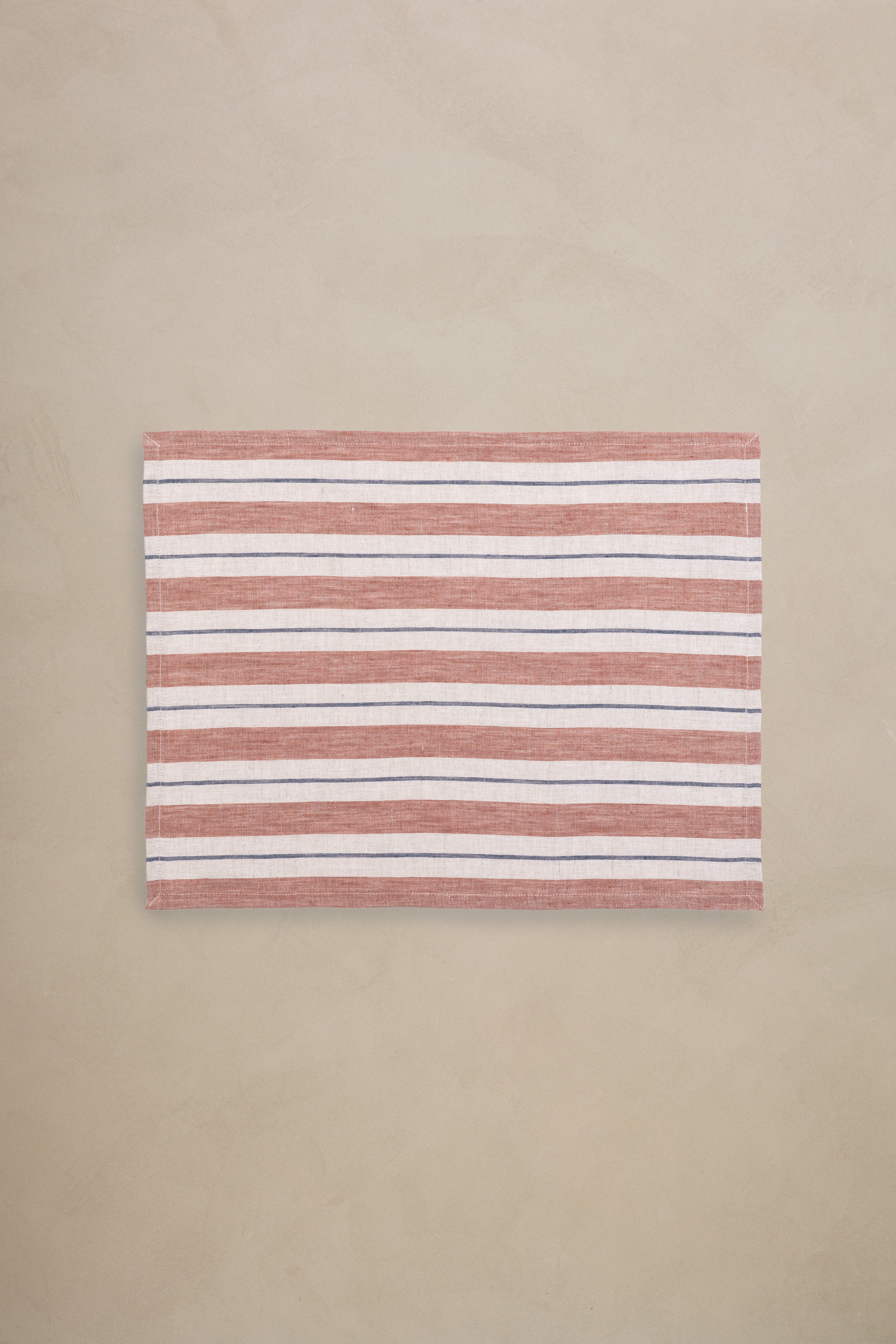 Linen Segue Placemat Set