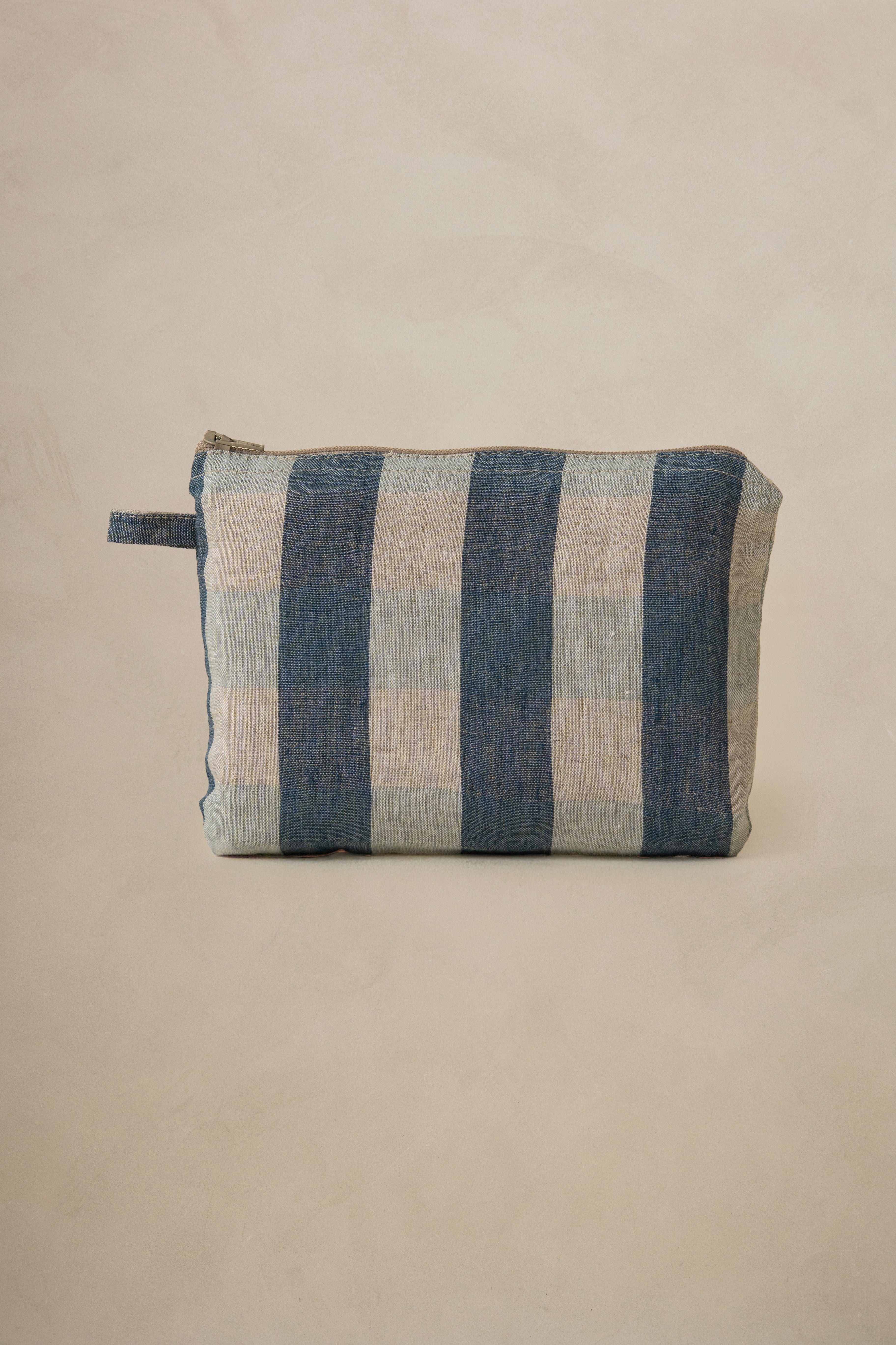 Linen Clara Small Pouch