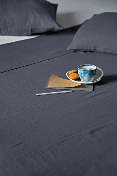 Linen Slumber Solid Bedsheet-Charcoal Grey