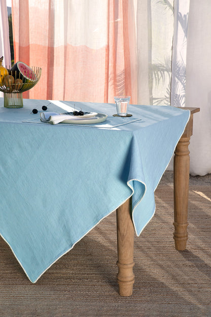 Linen Delight Lace Tablecloth