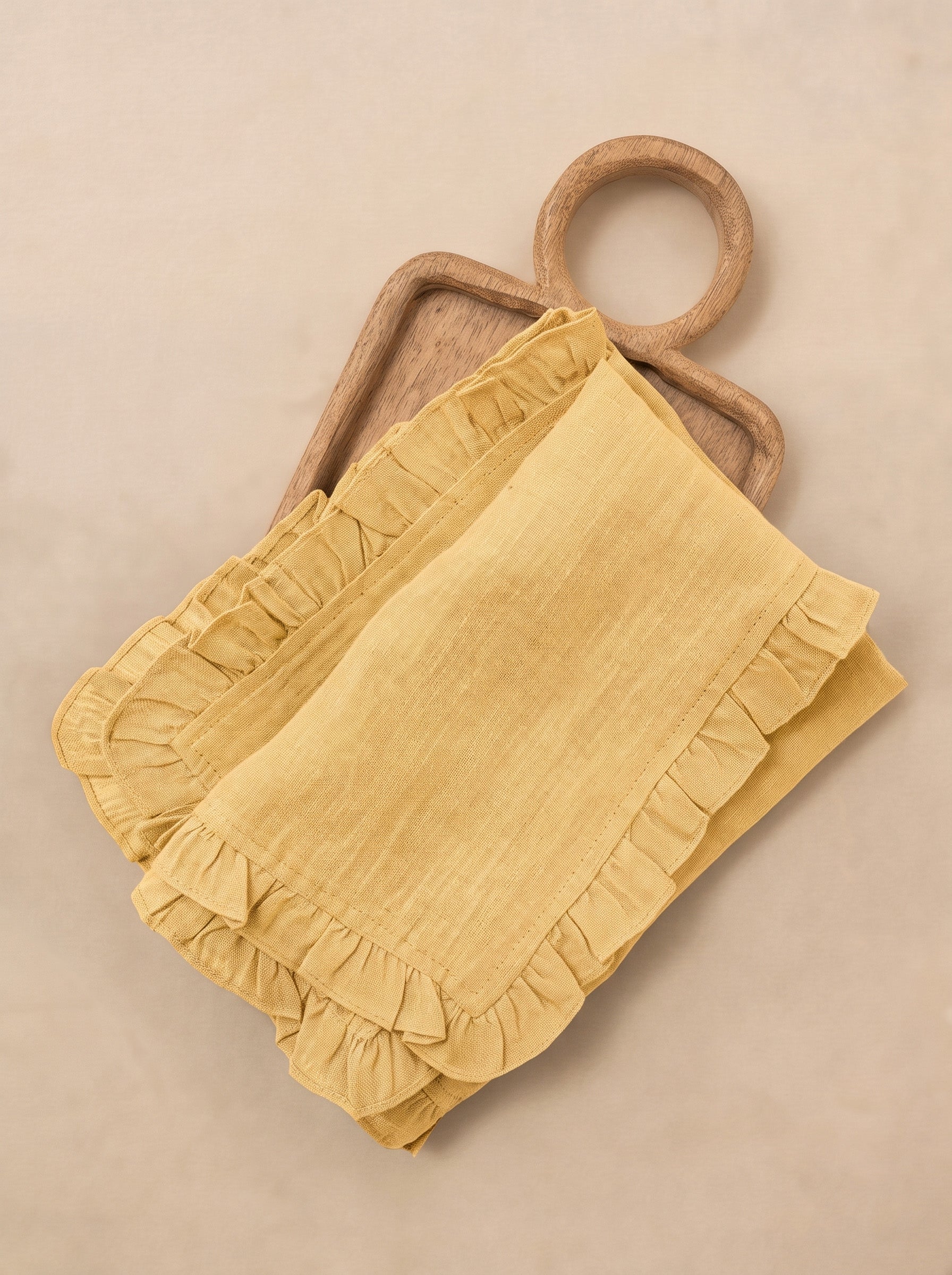 Linen Ruffle Medley Napkin Set