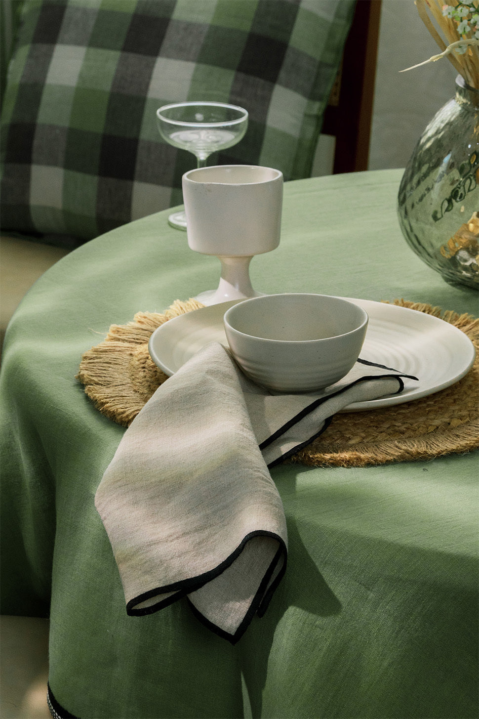 Linen Black Needled Napkin Set