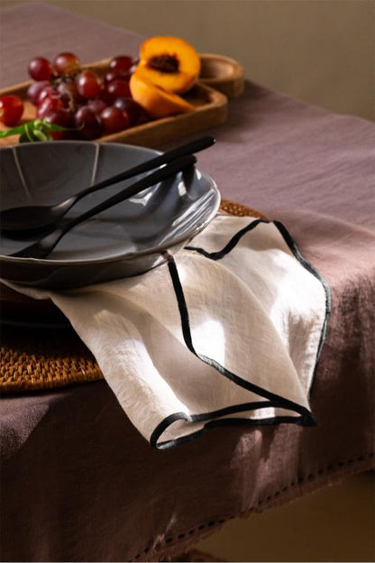 Linen Black Needled Napkin Set-Angora White