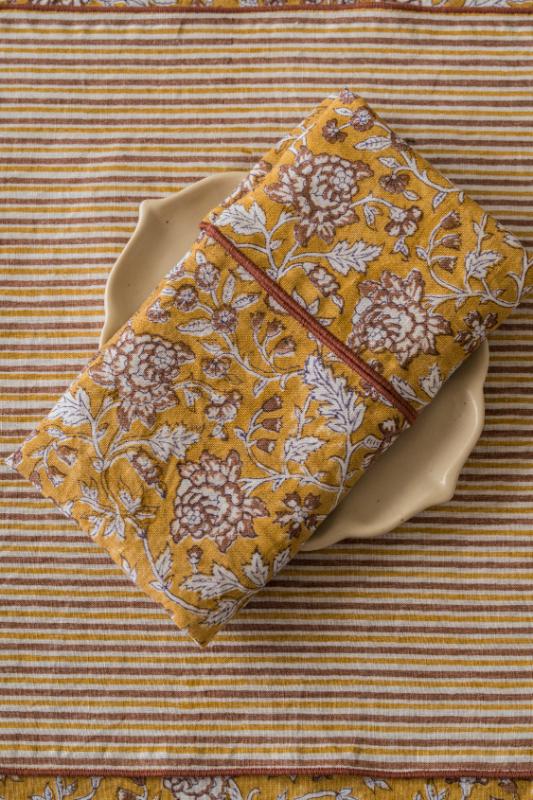 Linen Eska Napkin Set