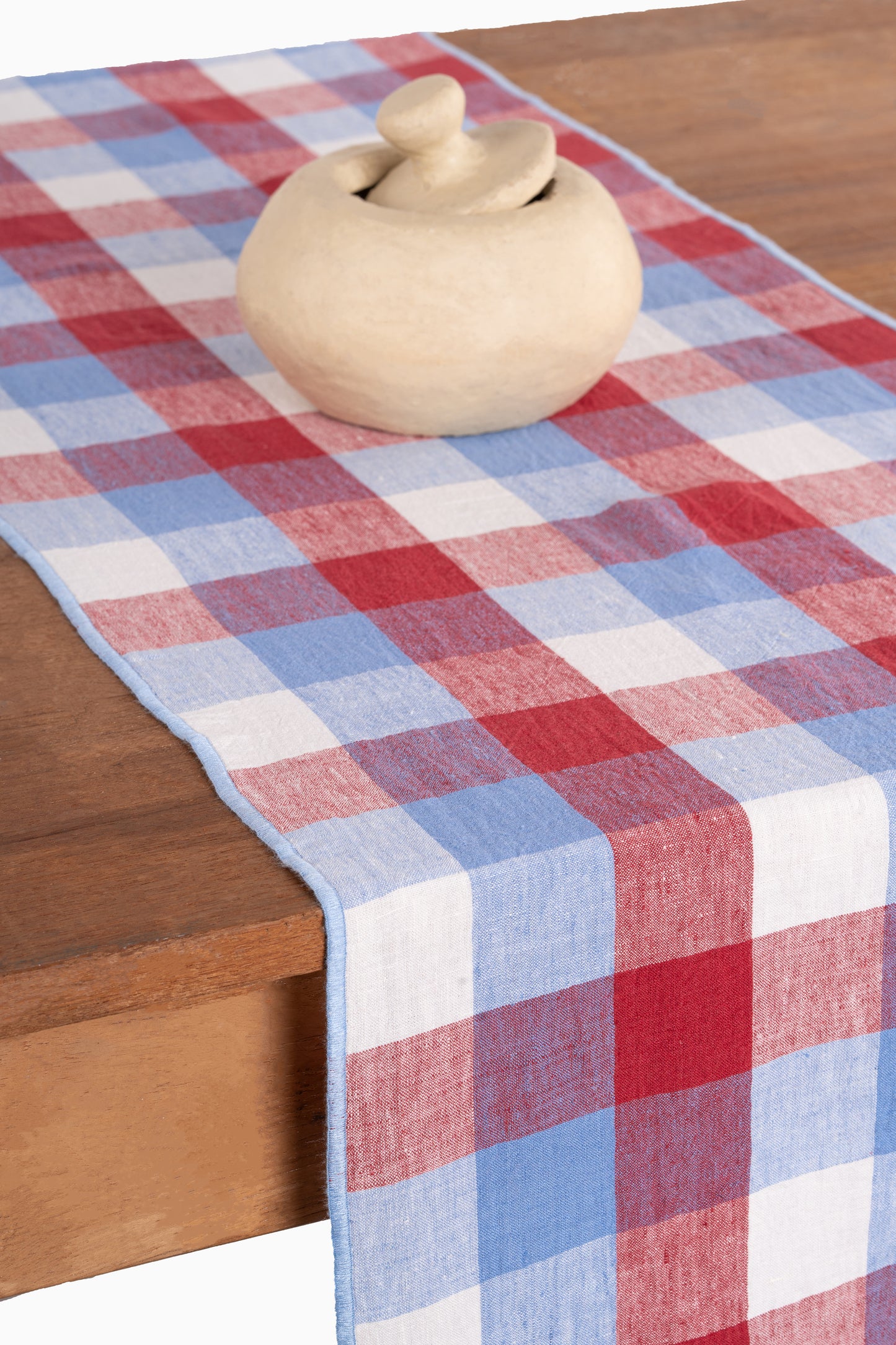 Linen Lane Table Runner