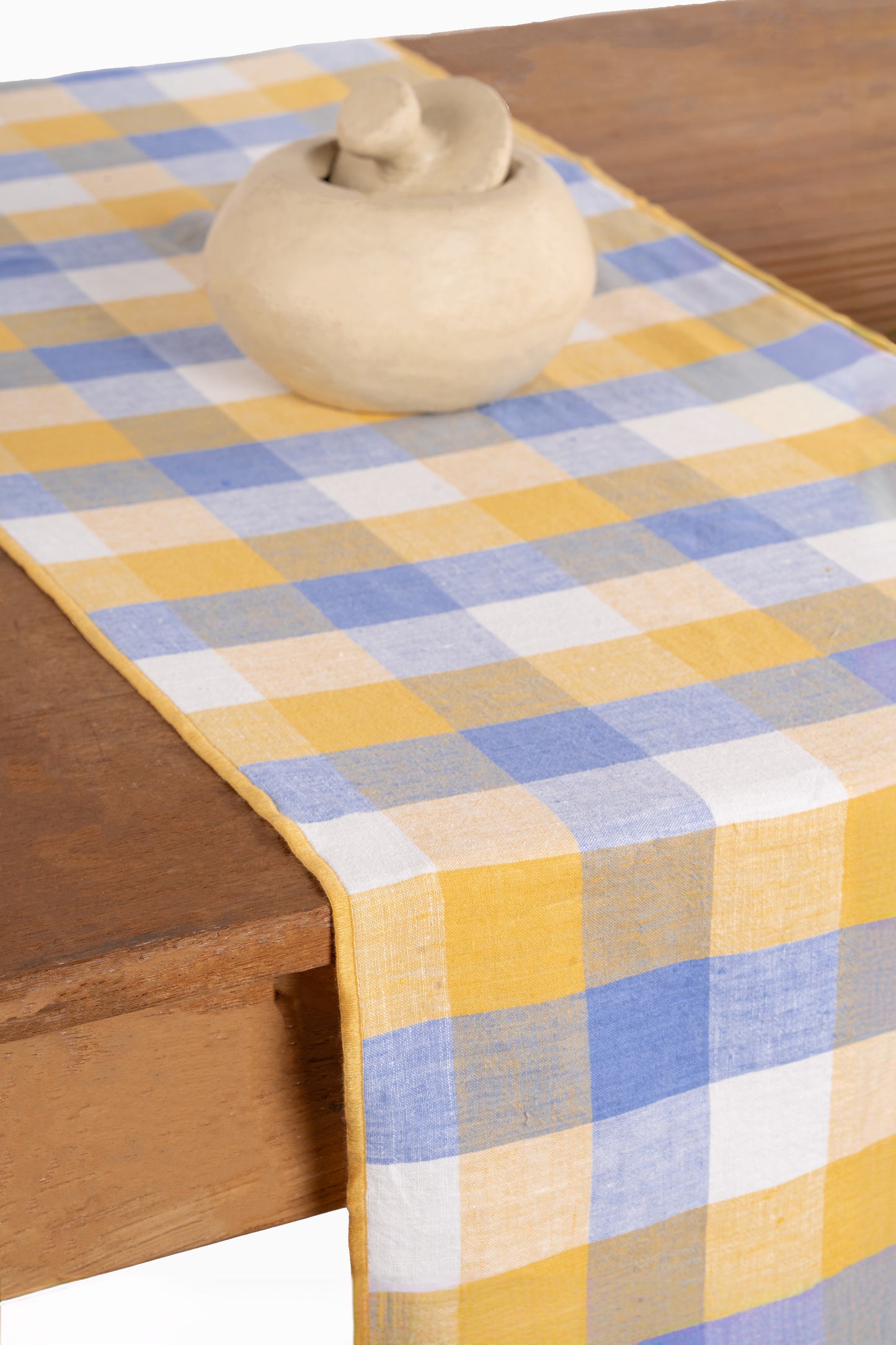 Linen Lane Table Runner