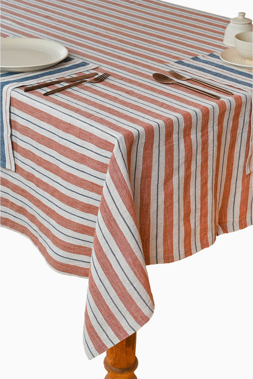 Linen Segue Tablecloth