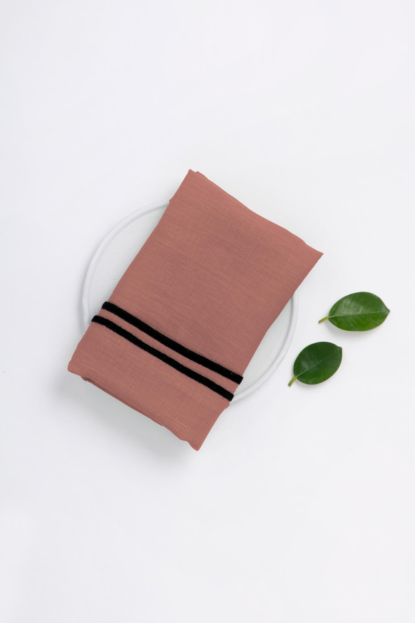 Linen Black Needled Napkin Set