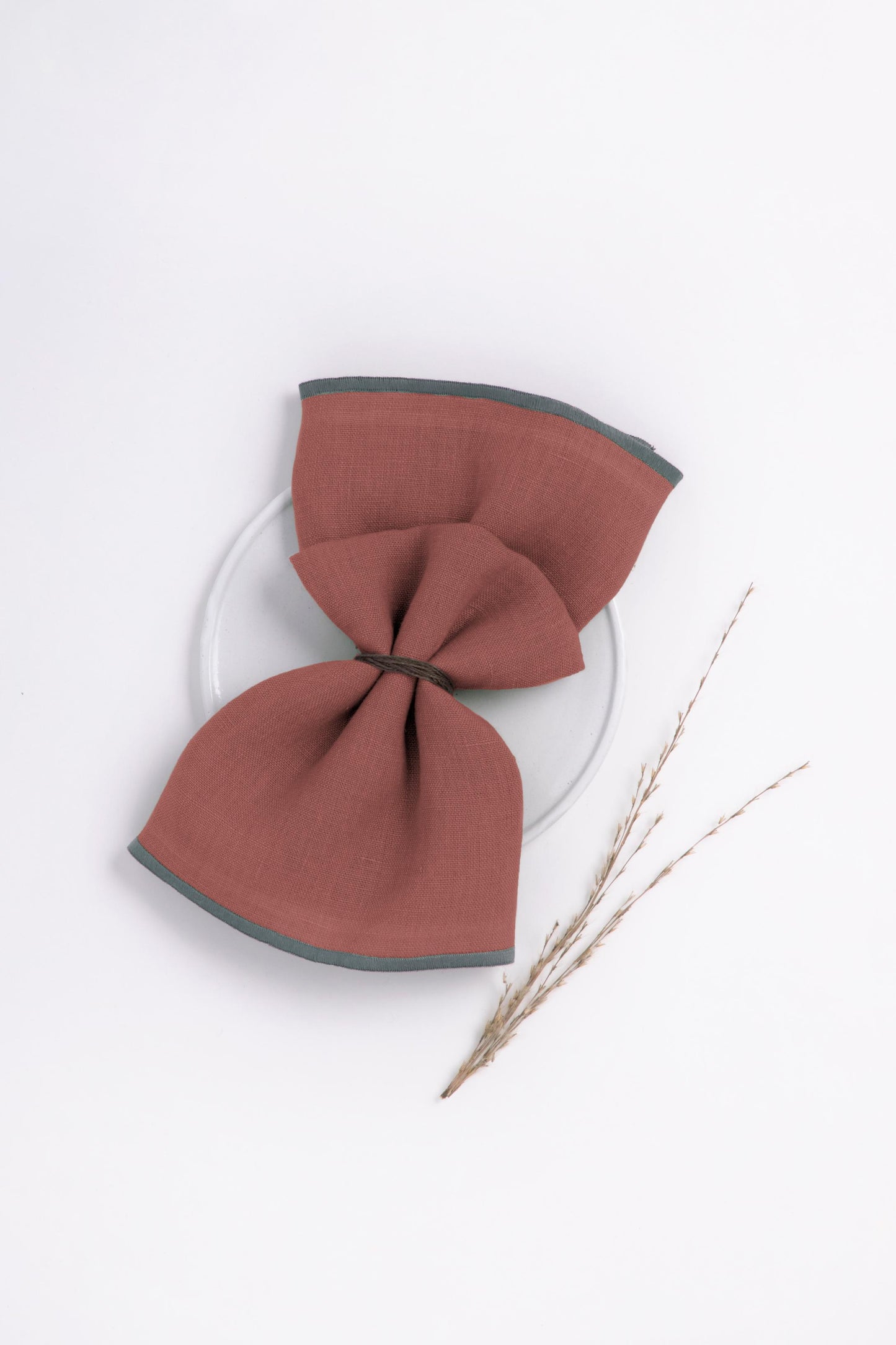 Linen Grey Needled Napkin Set