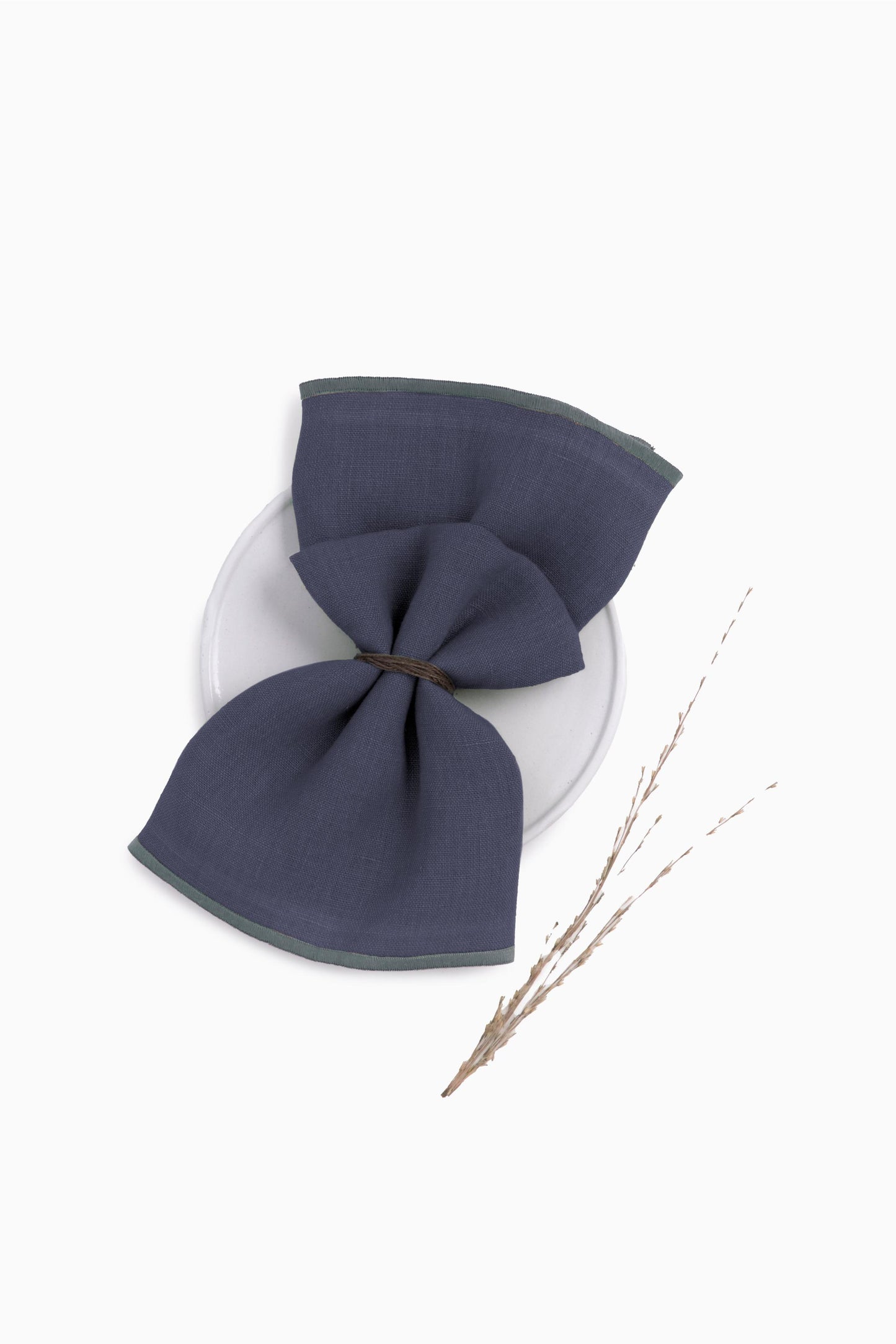 Linen Grey Needled Napkin Set-Retro Green