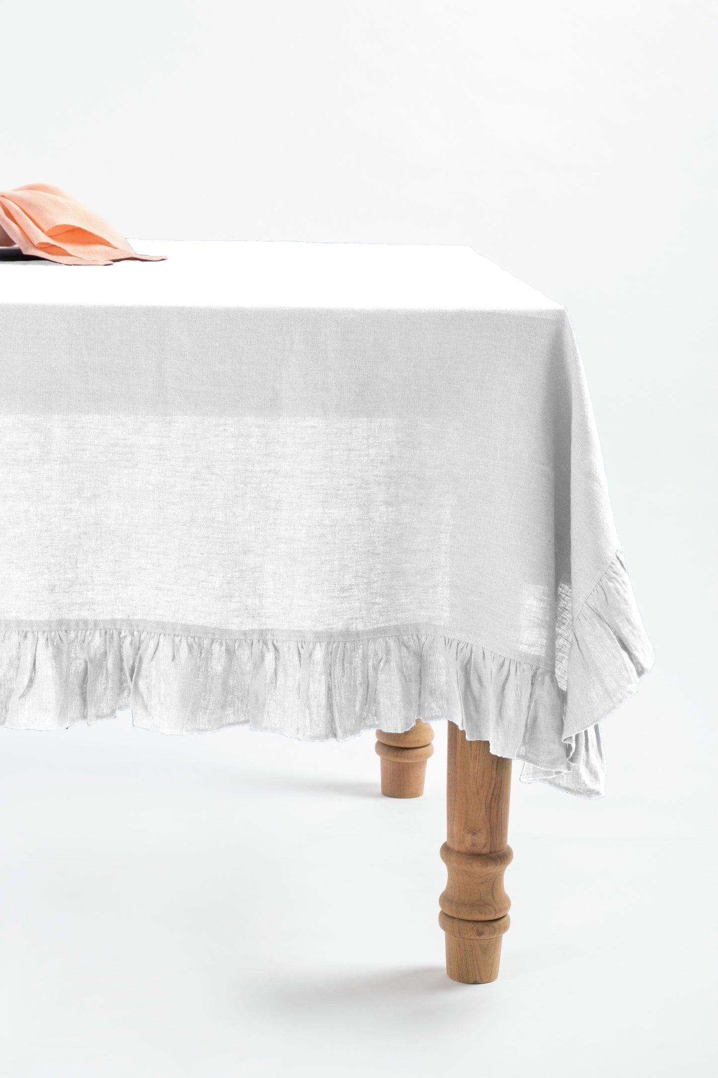 Linen Ruffle Medley Tablecloth