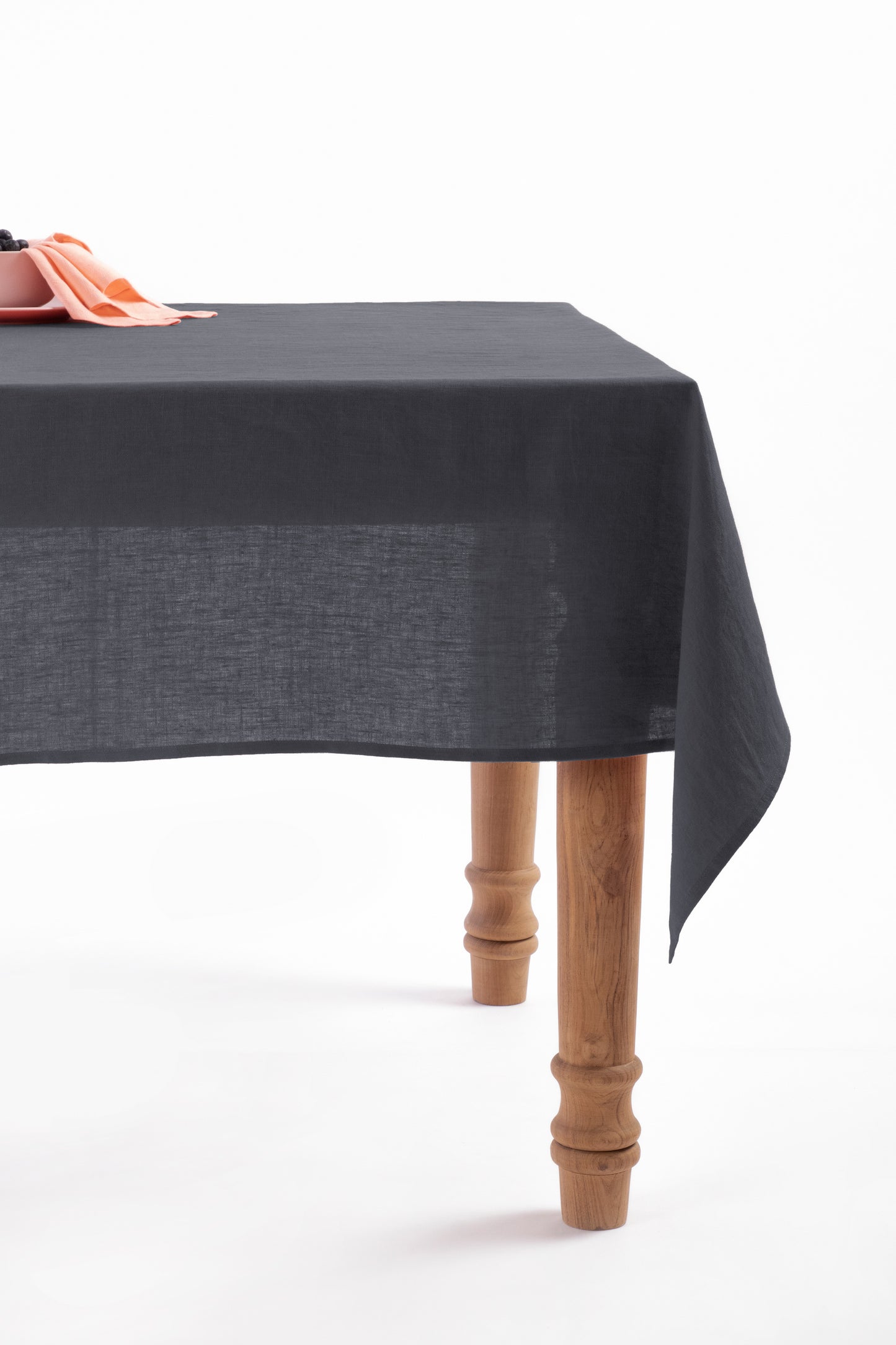 Linen Slumber Solid Tablecloth