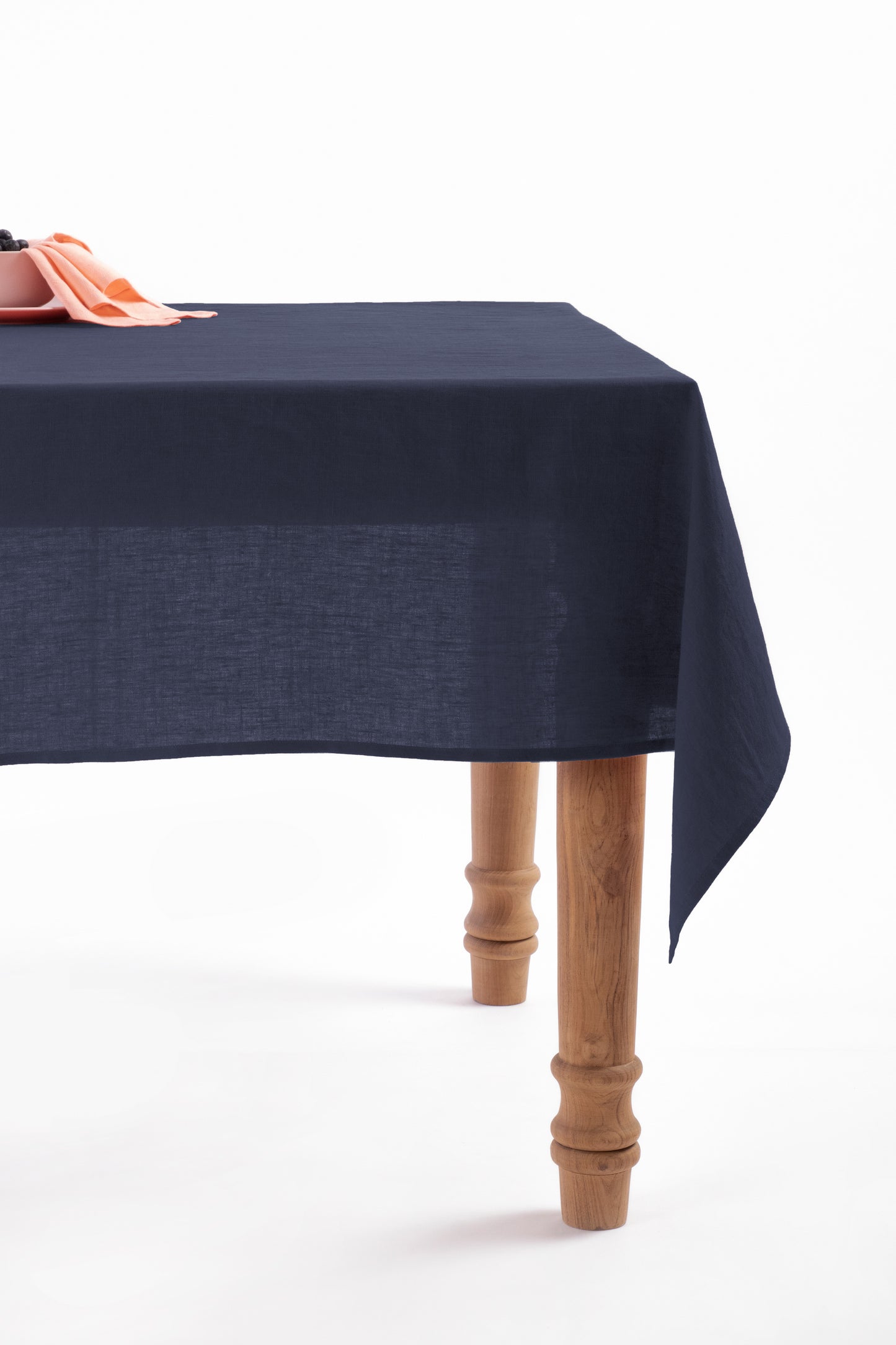 Linen Slumber Solid Tablecloth