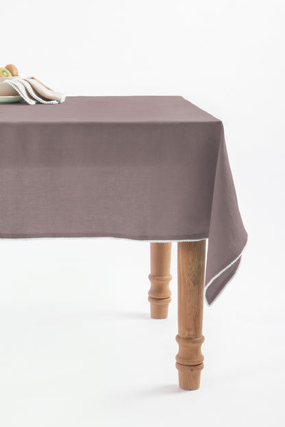 Linen Delight Lace Tablecloth